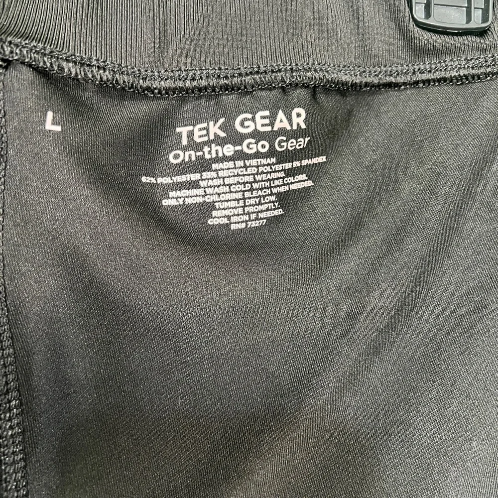 Woman Tek Gear Weekend Pocket Skort Black Large - Picture 9 of 10